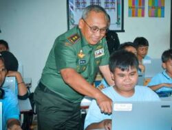 Pangdam Merdeka Beri Motivasi Siswa SRMP 21 Manado