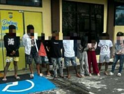 Polisi Bubarkan Pemuda Saat Pesta Miras