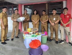 Empat Warga Desa Talikuran Kecamatan Sonder Terima Bantuan Sembako dan Peralatan Dapur.