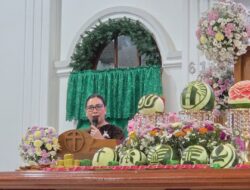 Wabup Vanda Sarundajang Turut Hadir Ibadah Syukur HUT ke-61 Jemaat GMIM Sion Tounelet Sonder. 