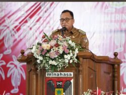 Ketua TP-PKK Kabupaten Minahasa Lantik Ketua TP-PKK Desa Tahun 2026